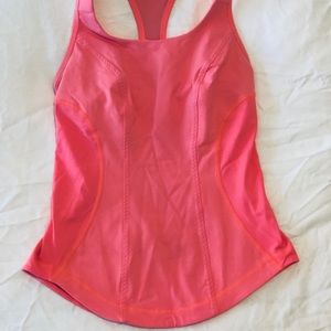 Lululemon workout tank